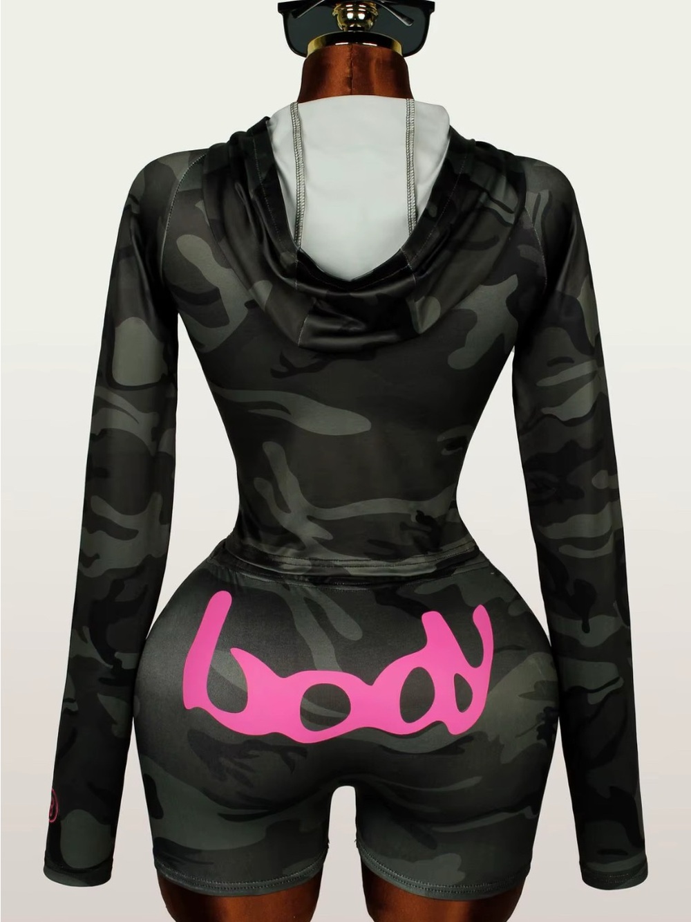 Body by raven set